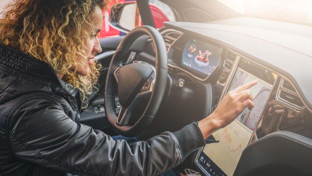 Tuxera – car IVI data storage software history